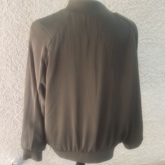 Blue b. Reversible Paisley Satin Bomber Jacket Women's Size M - Picture 11 of 12